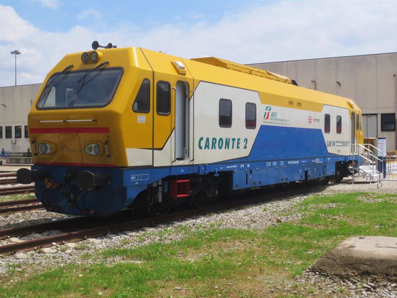foto automotore Caronte 2